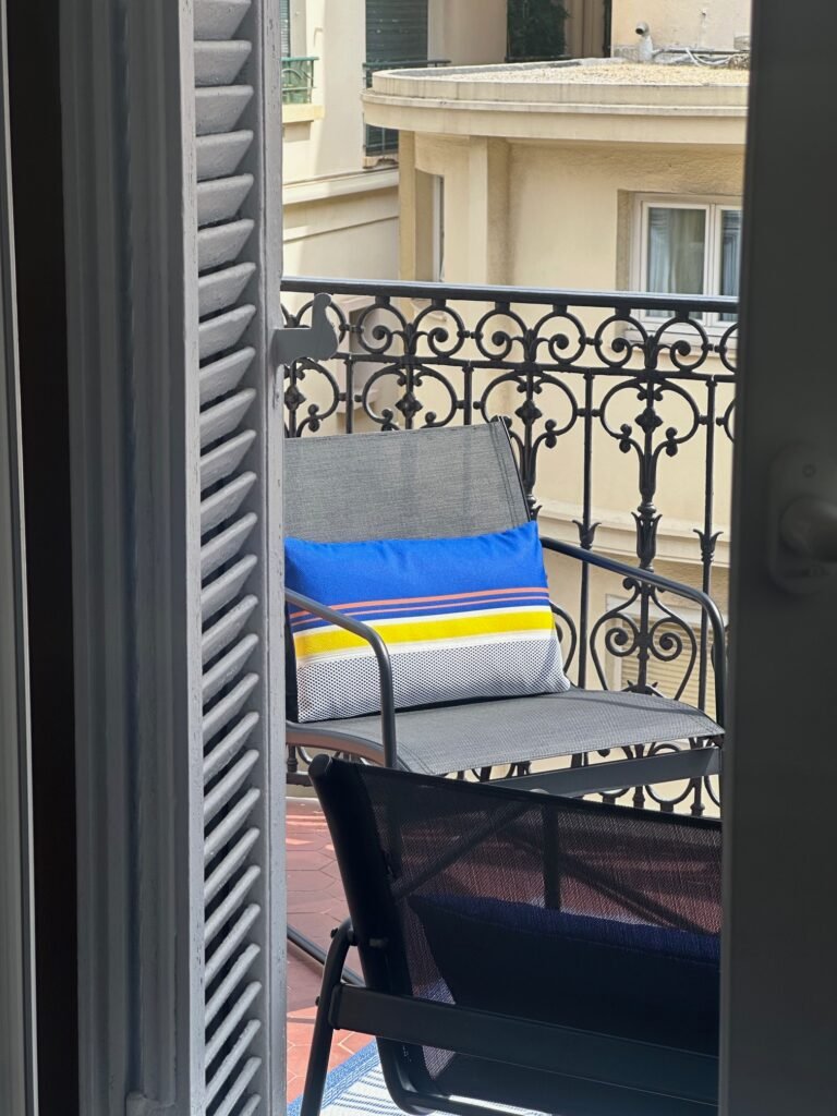 chez-vous-ailleurs-balcon (2)